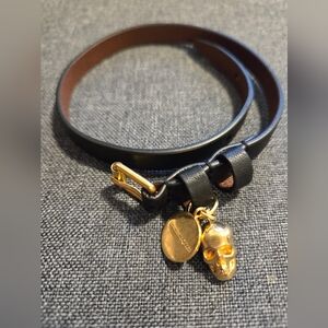 Alexander McQueendouble-wrap skull-charm bracelet black and gold